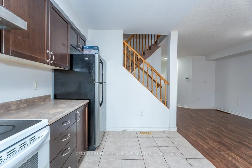 129 Sydenham Wells Square