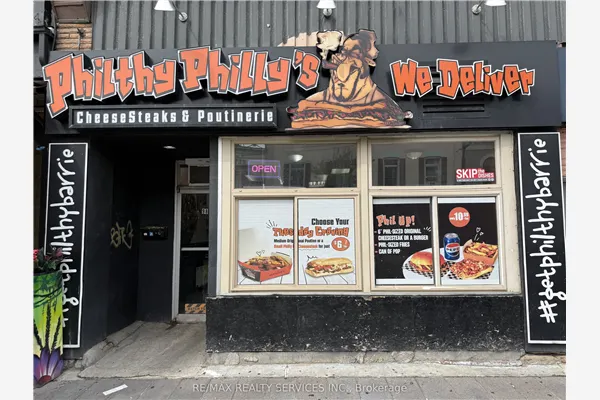 98 Dunlop Street E