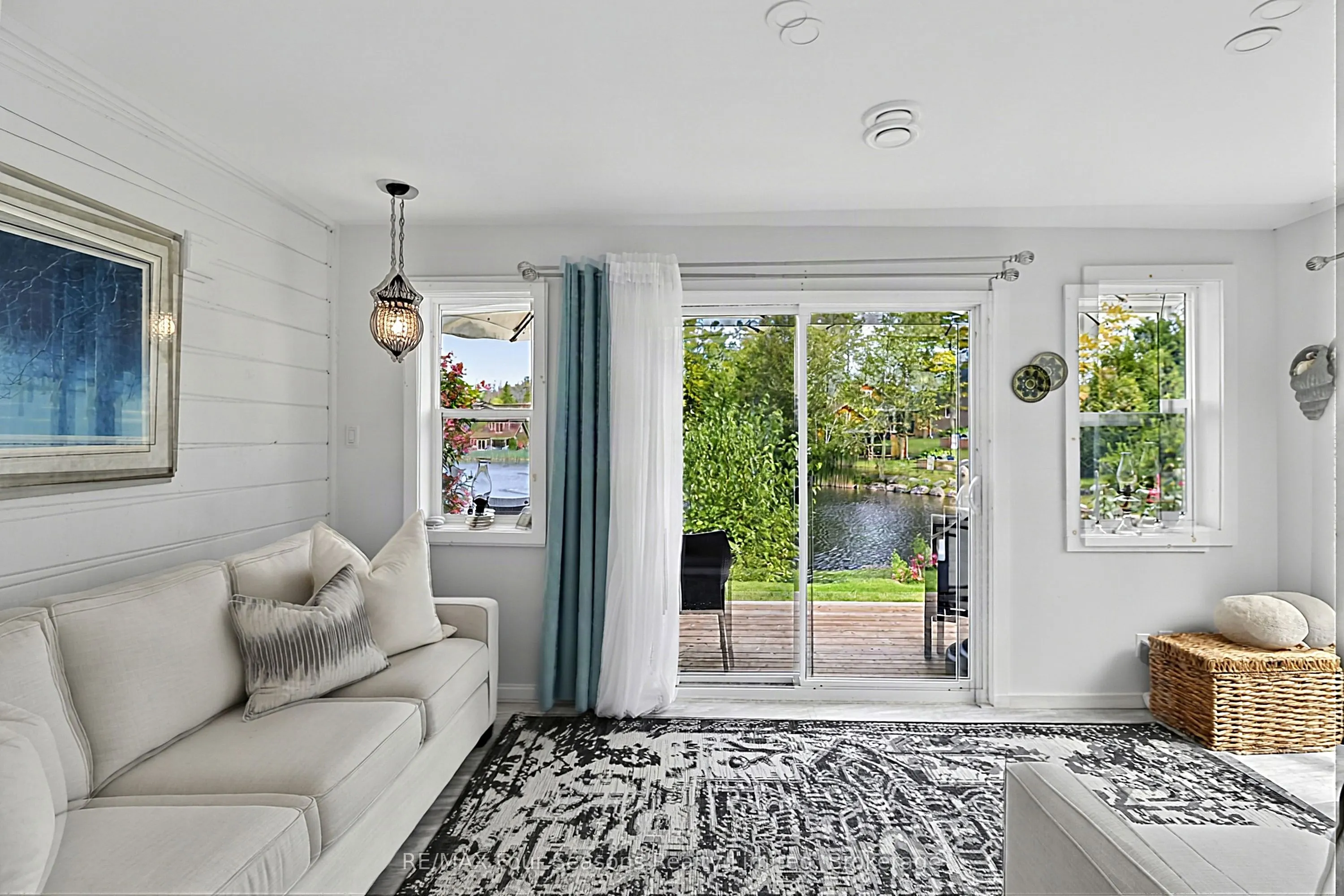 47 CABIN Crescent