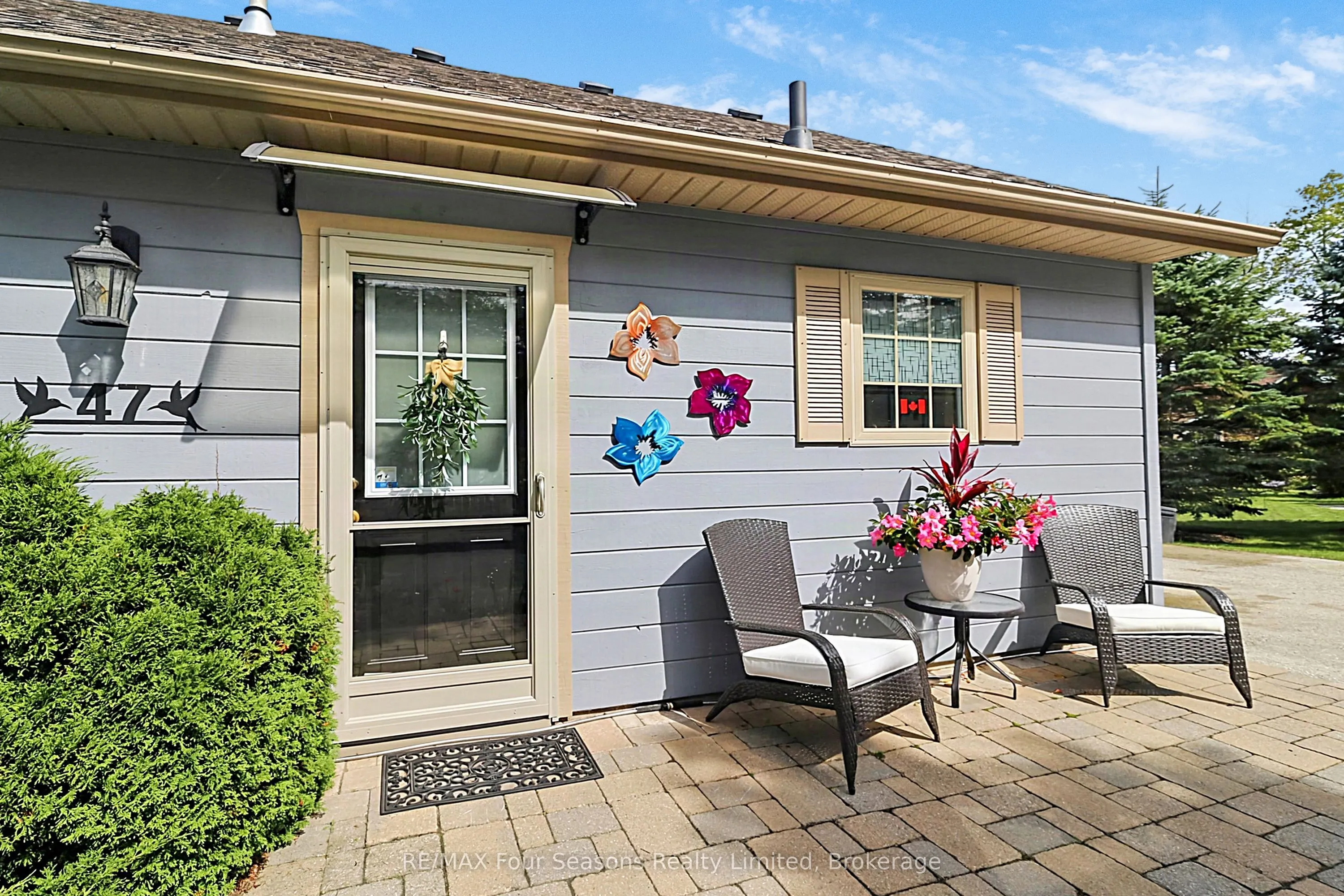47 CABIN Crescent