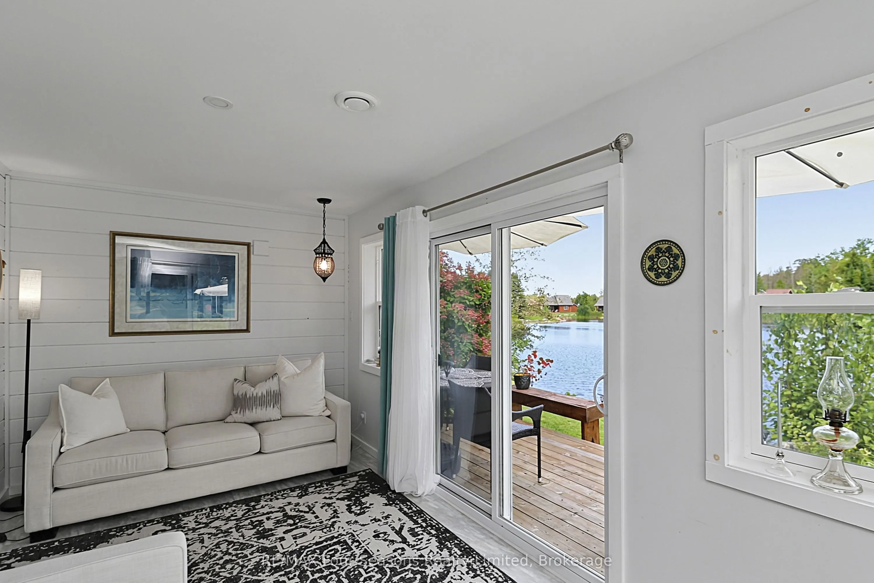 47 CABIN Crescent