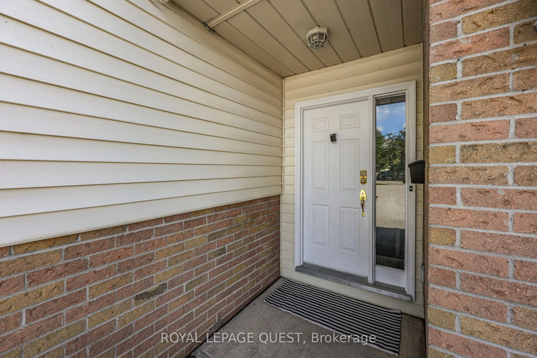 453 Mooney Crescent