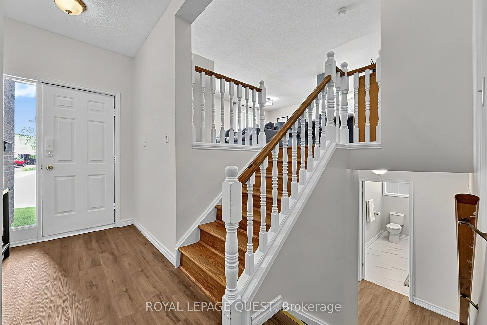 453 Mooney Crescent