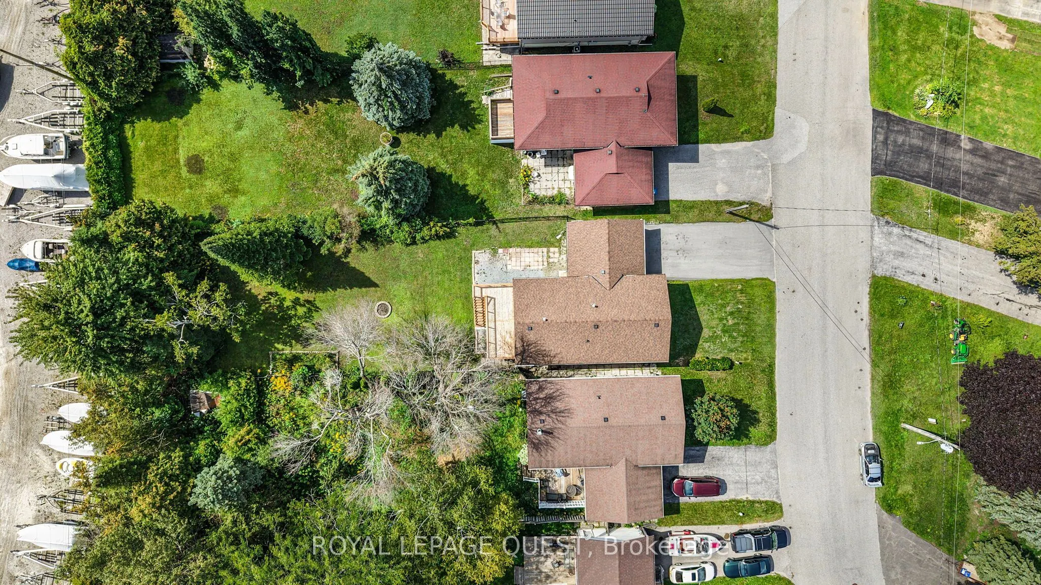 453 Mooney Crescent