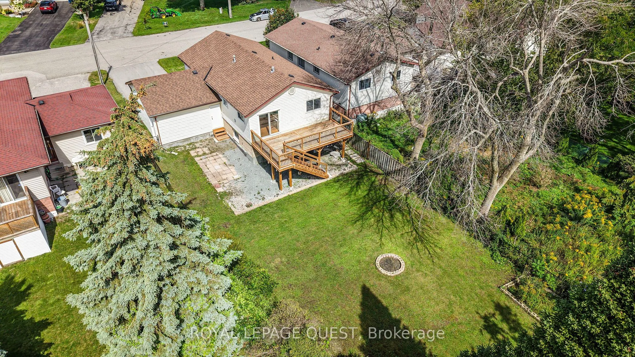 453 Mooney Crescent