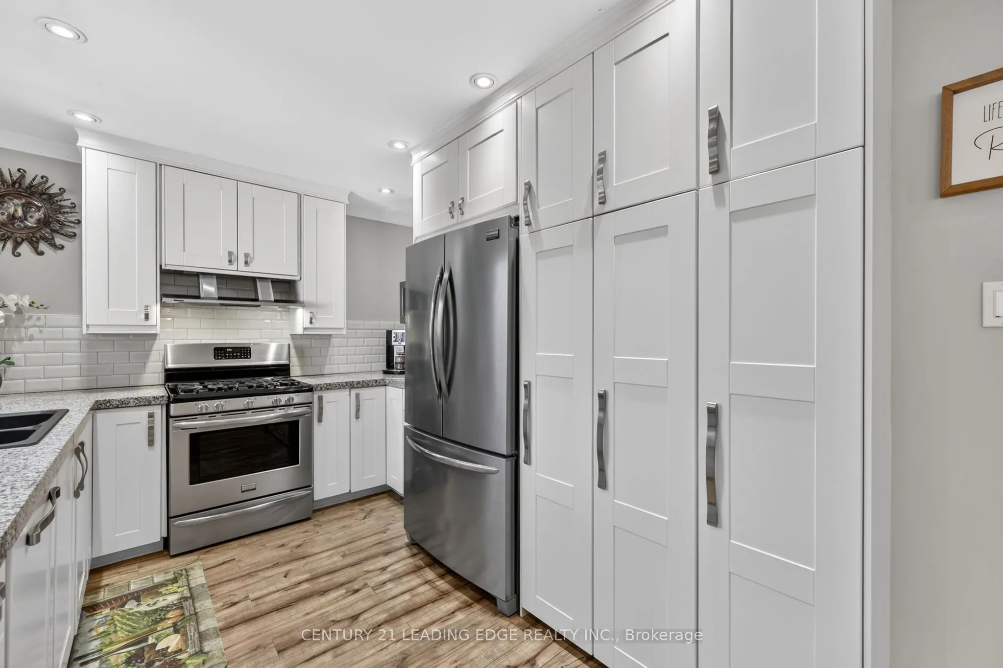 2996 Moynes Road