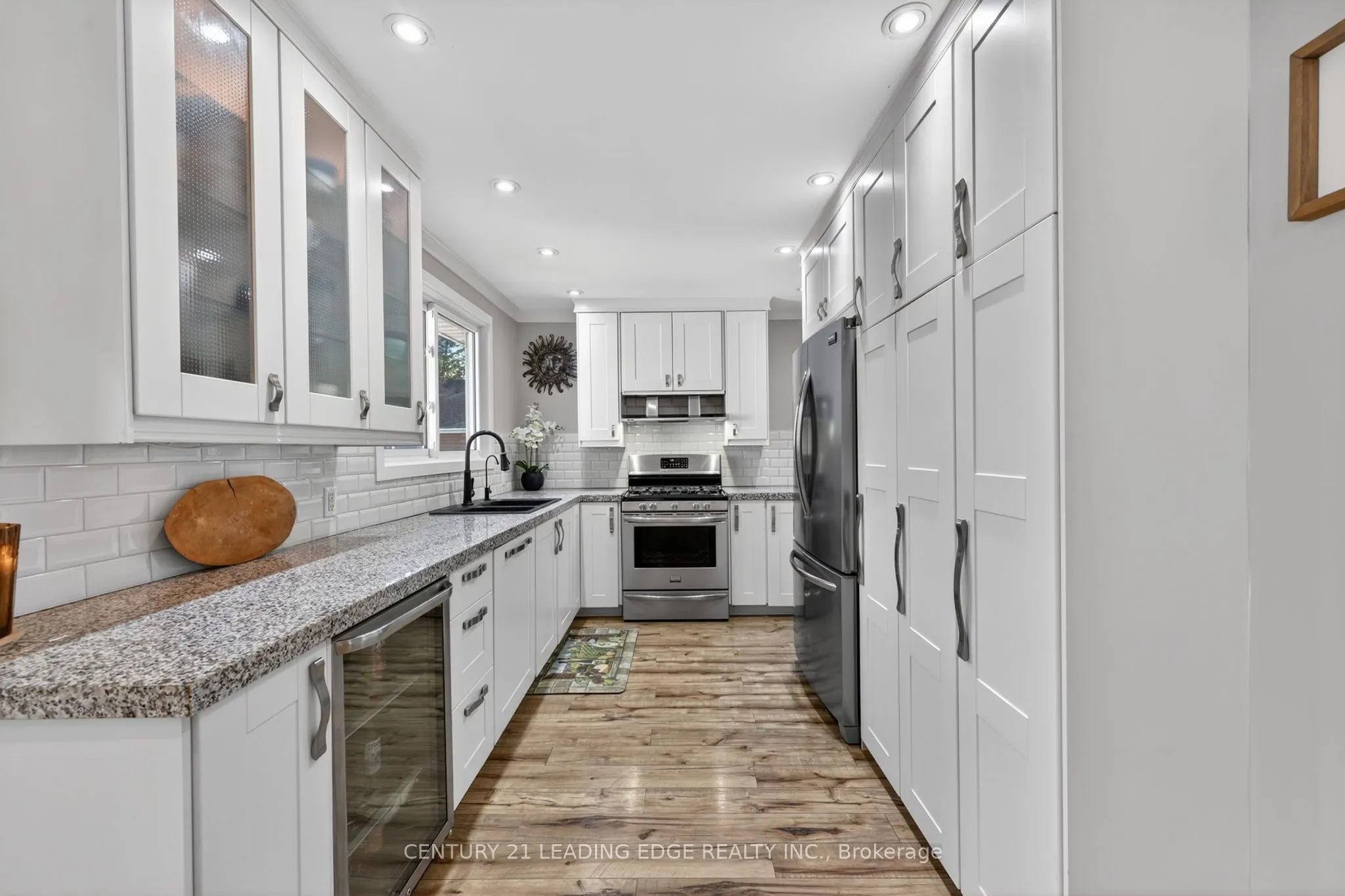 2996 Moynes Road