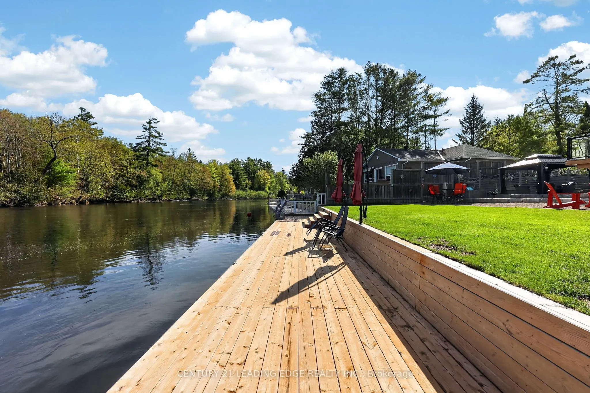 2996 Moynes Road