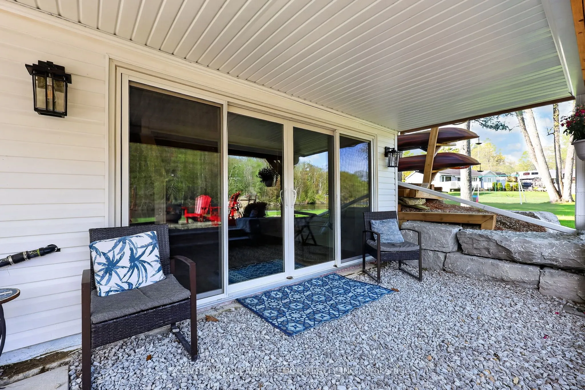2996 Moynes Road