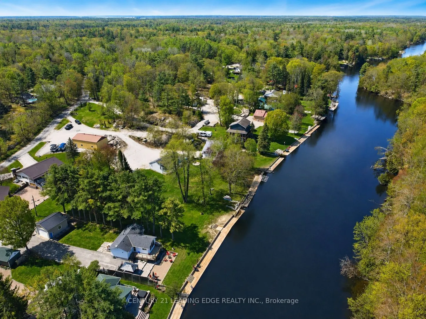 2996 Moynes Road