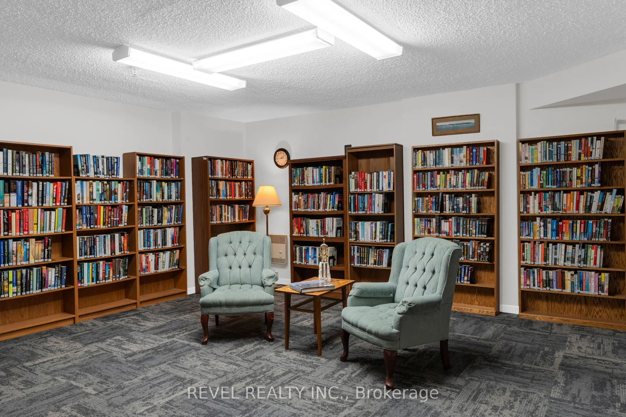 181 COLLIER Street #305