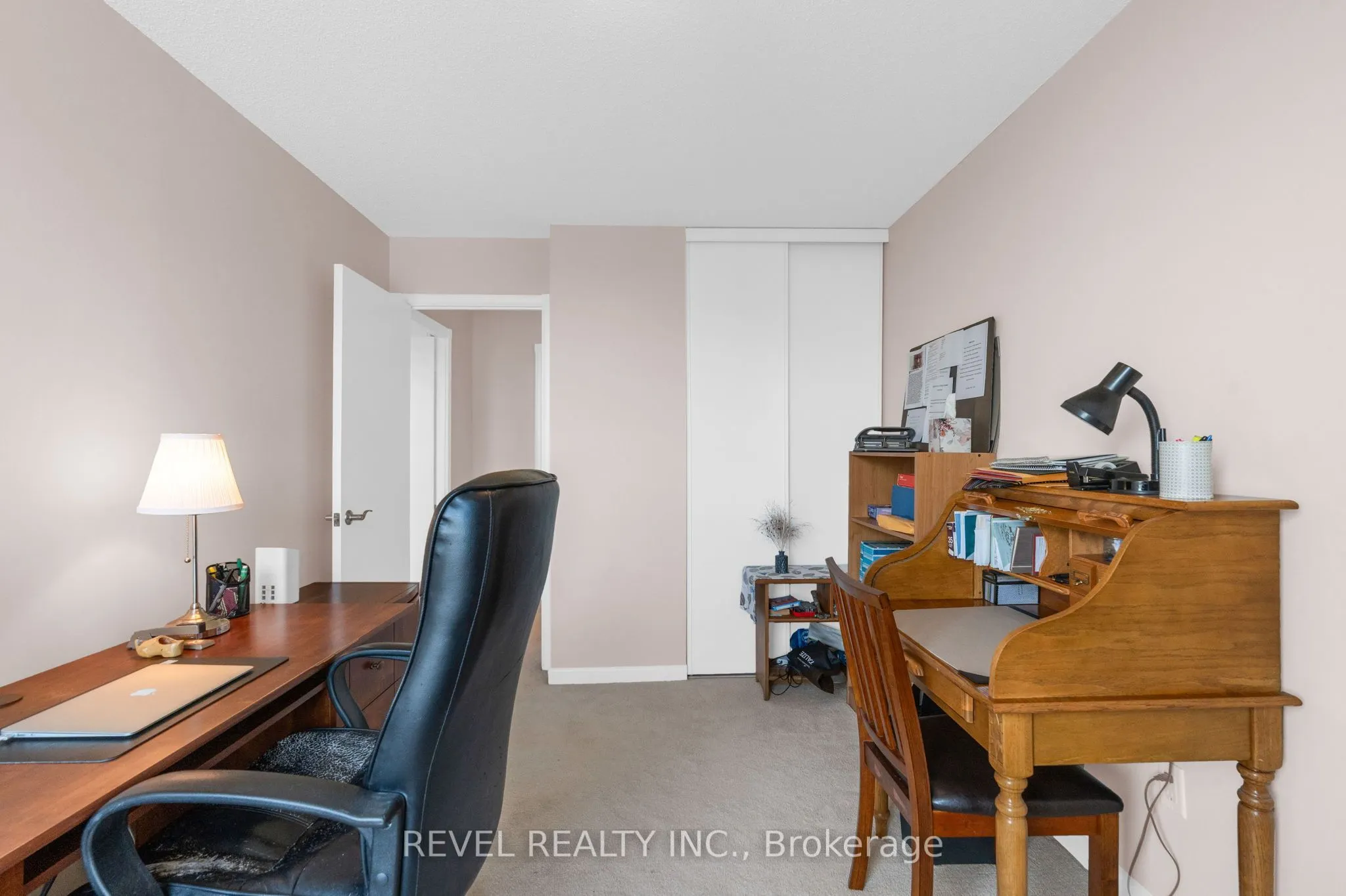 181 COLLIER Street #305