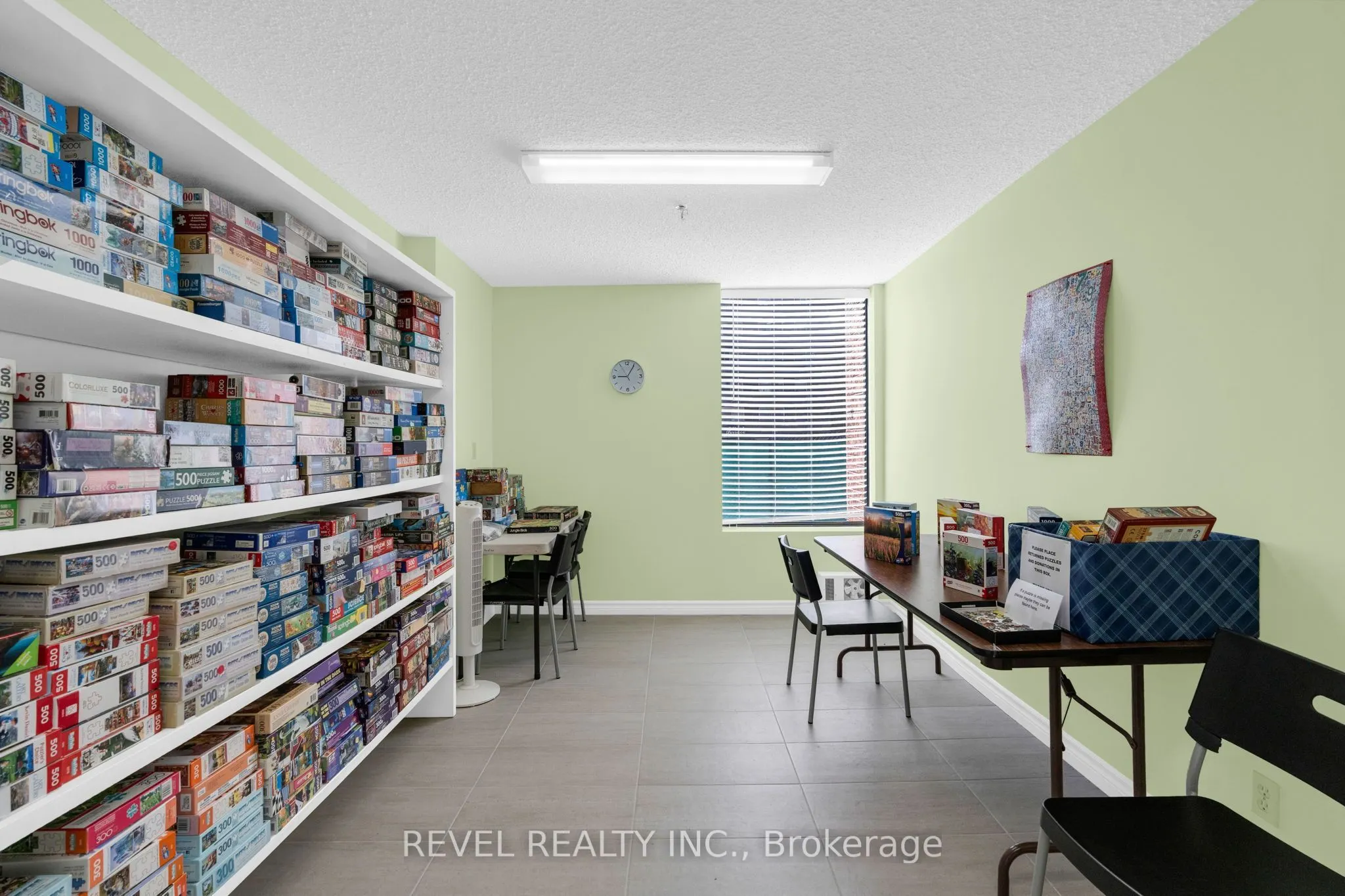 181 COLLIER Street #305