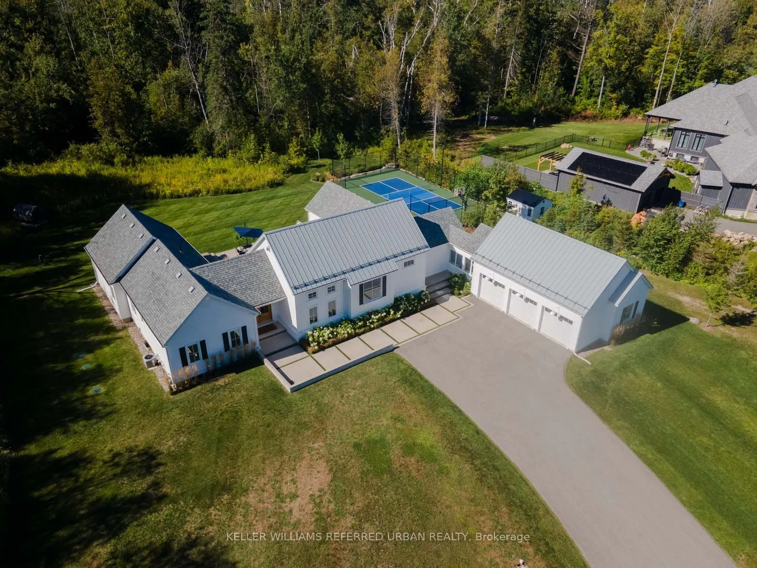 24 Windfield Drive W