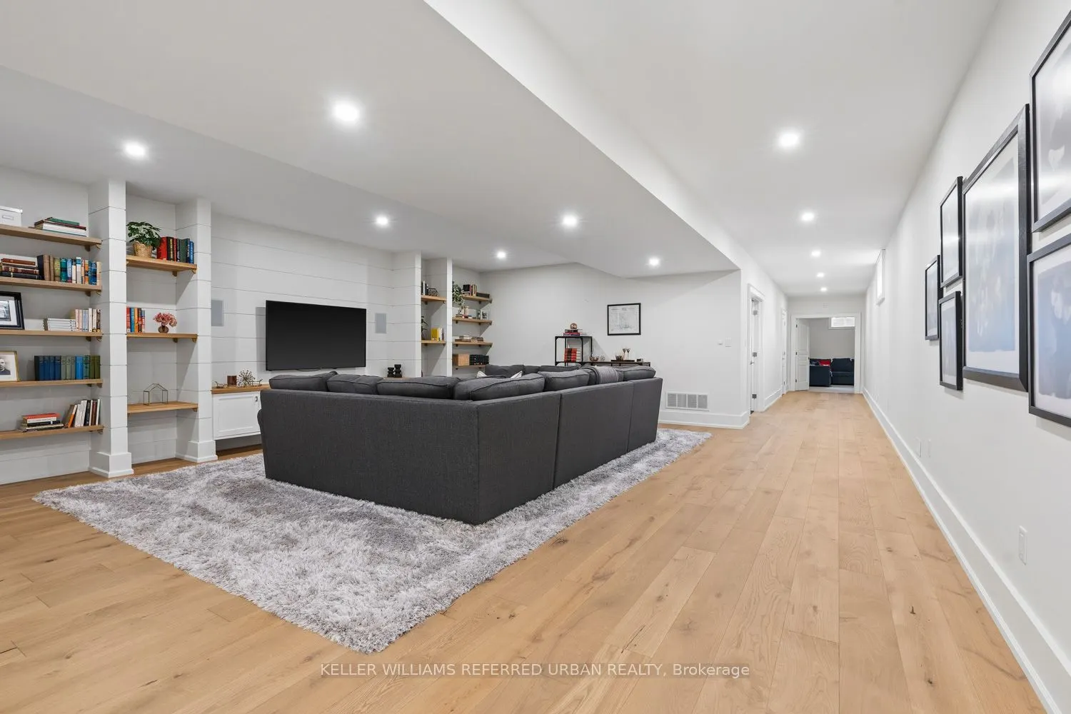 24 Windfield Drive W