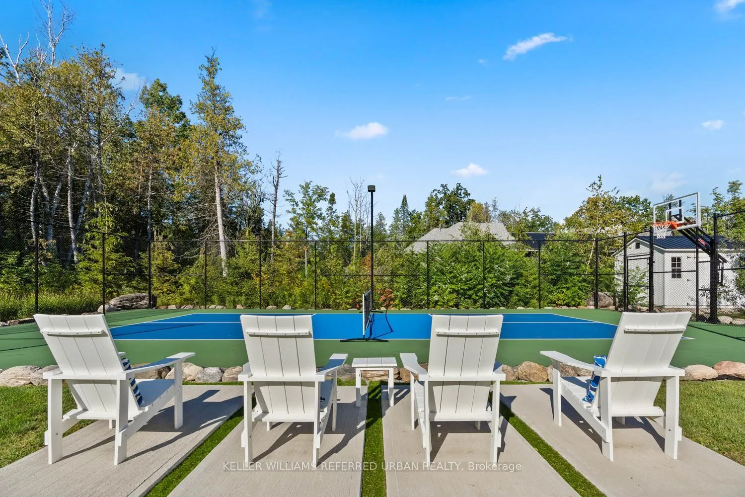 24 Windfield Drive W