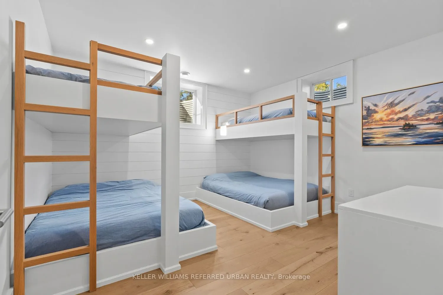 24 Windfield Drive W