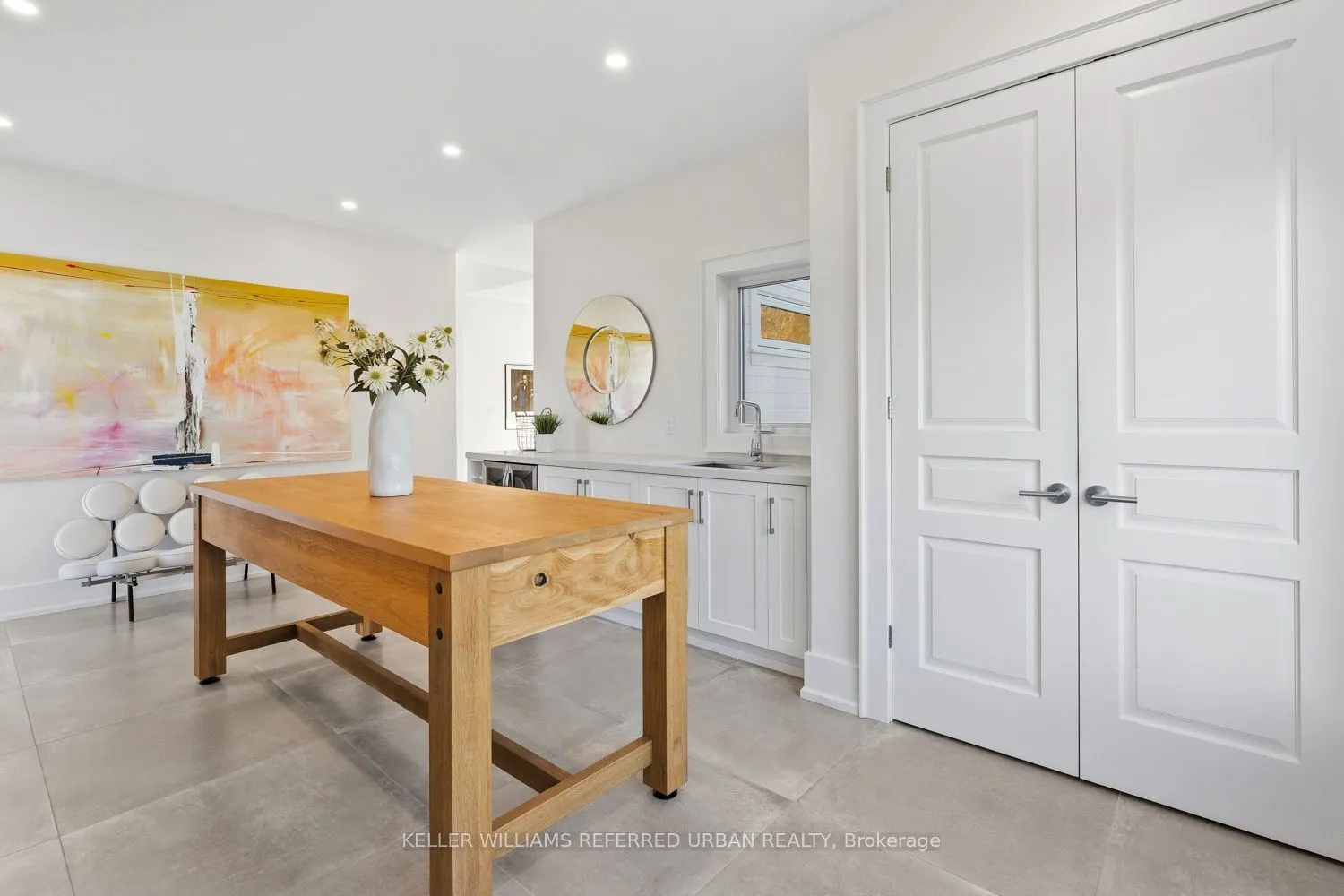 24 Windfield Drive W