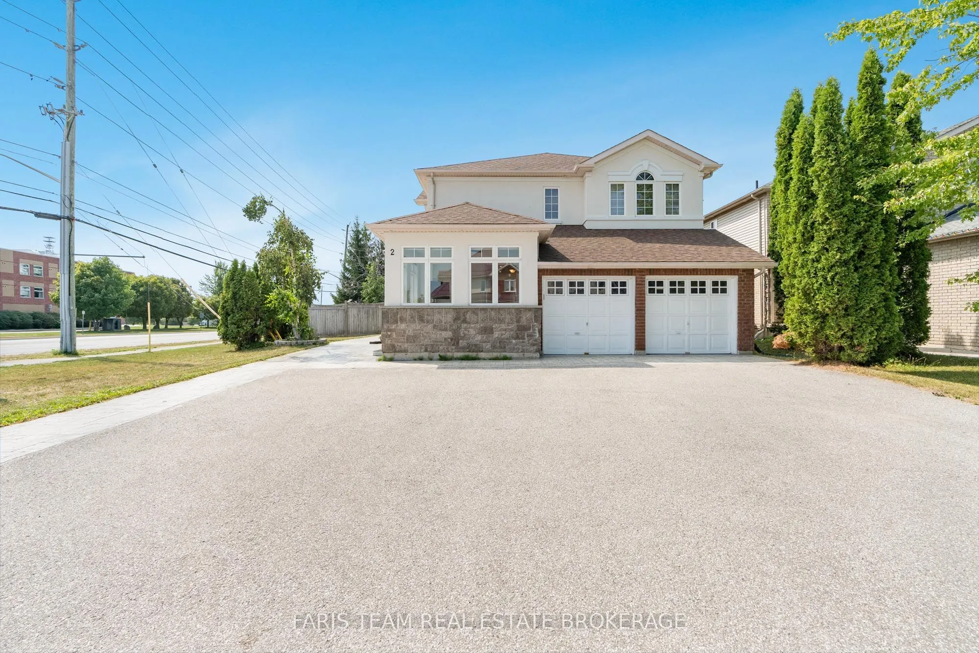 2 Vanessa Drive