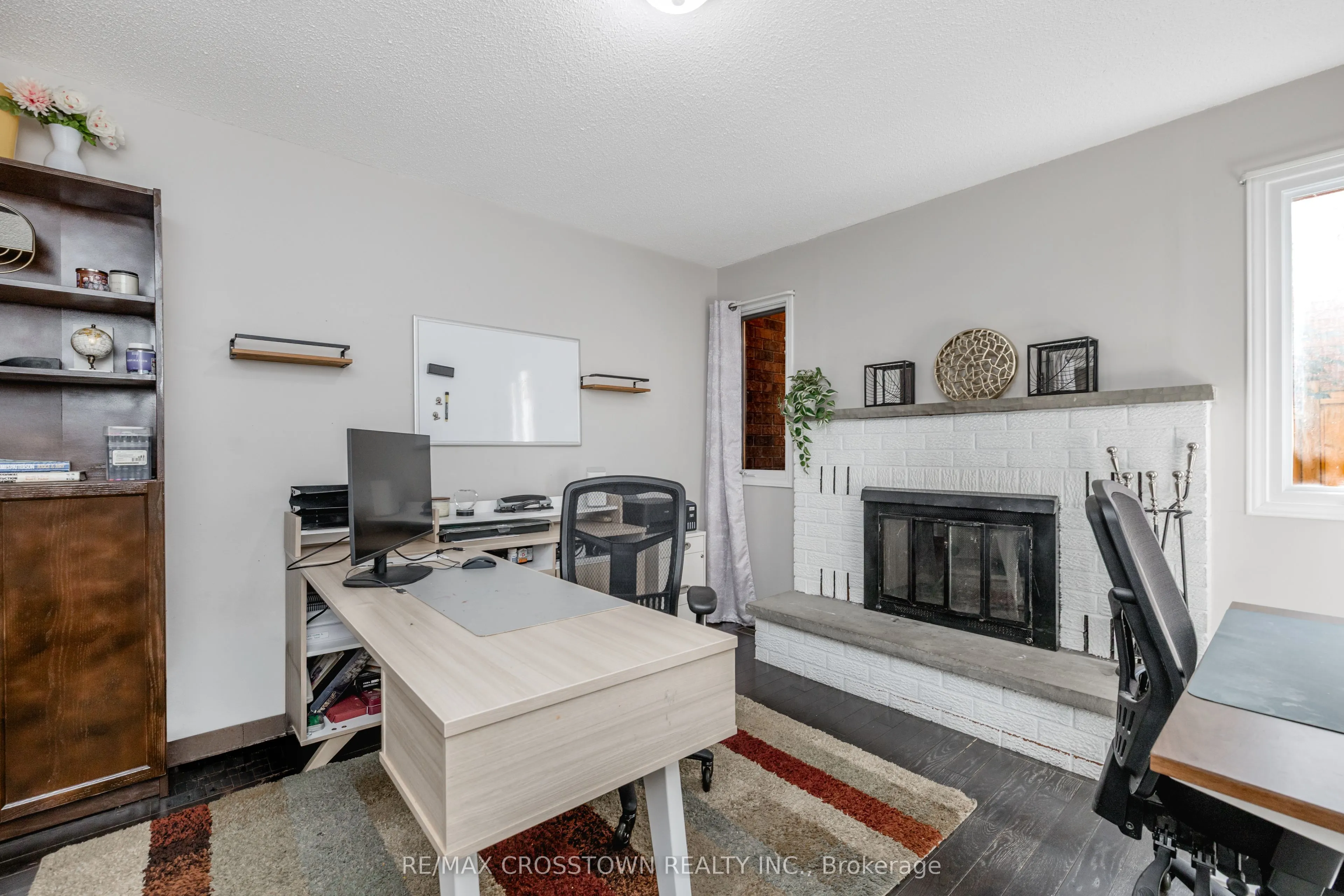 63 Oakridge Drive