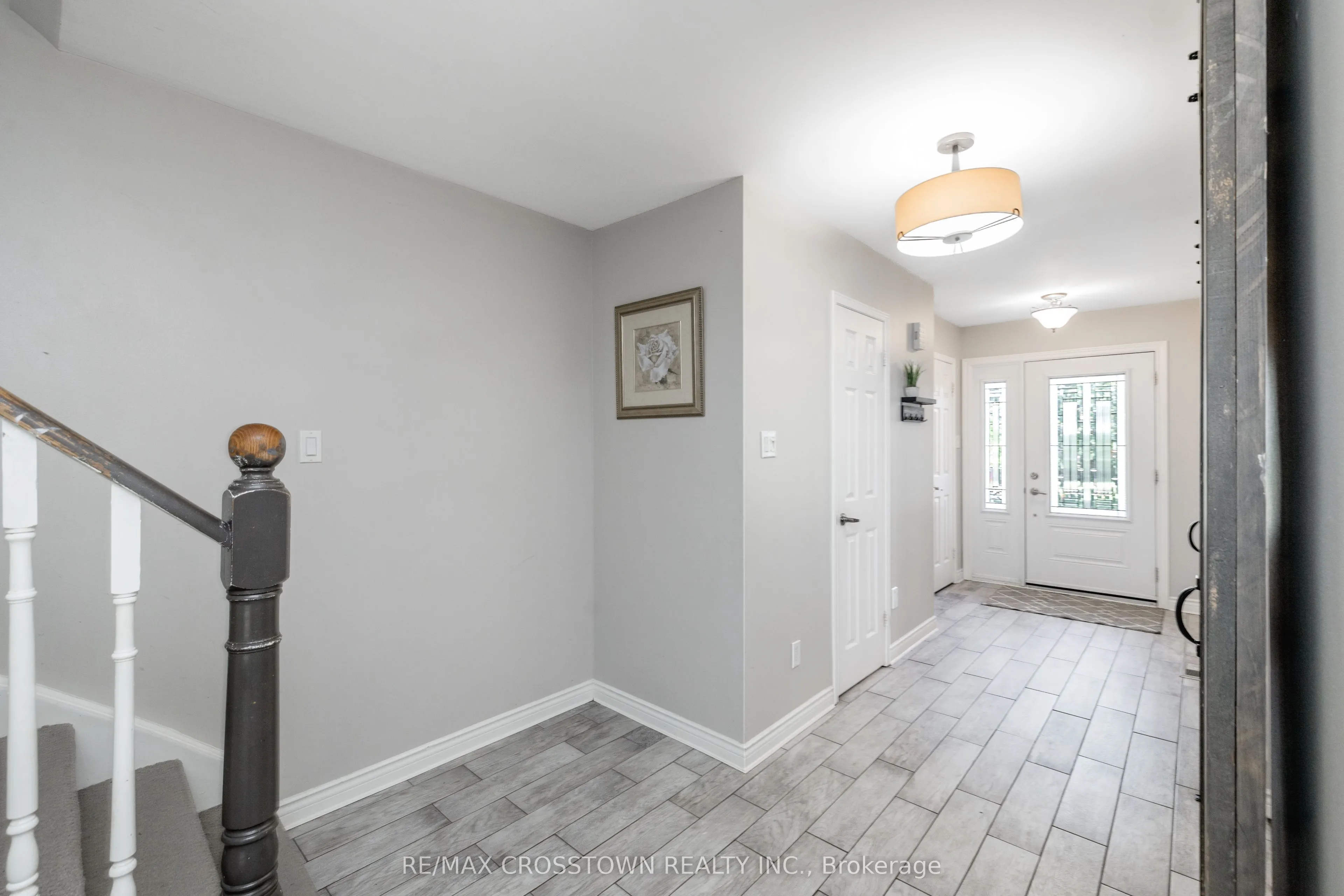 63 Oakridge Drive