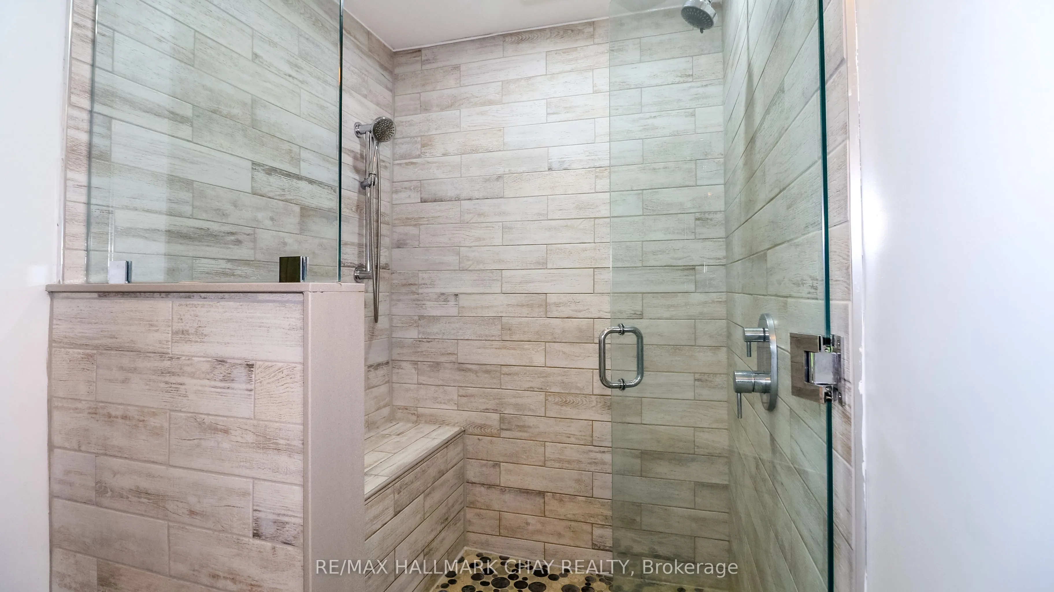 10 Enchantment Avenue