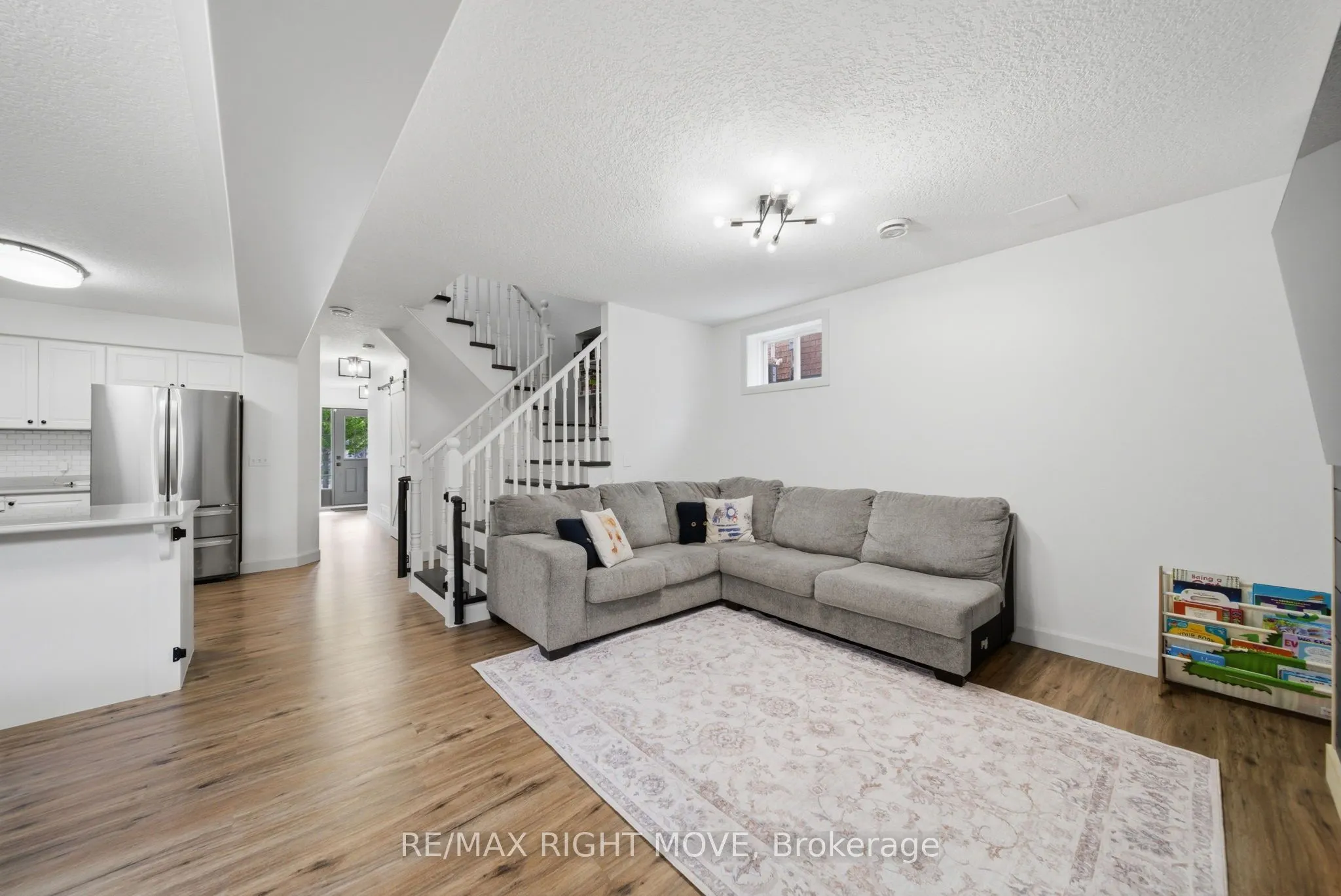 90 Pearl Drive