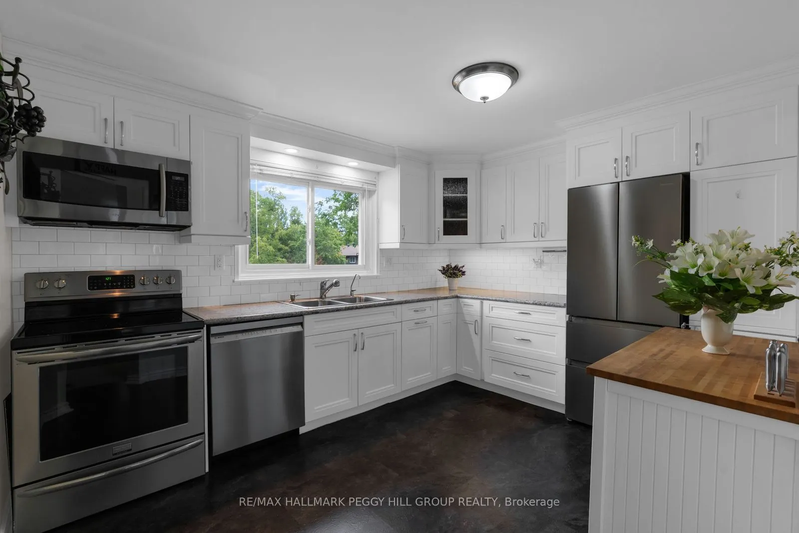 233 Innisfil Street #4