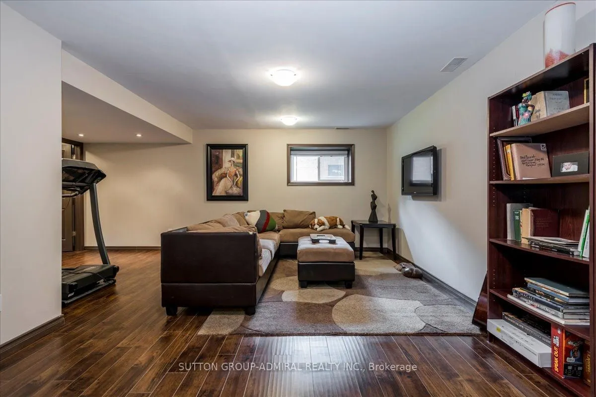79 Forest Circle