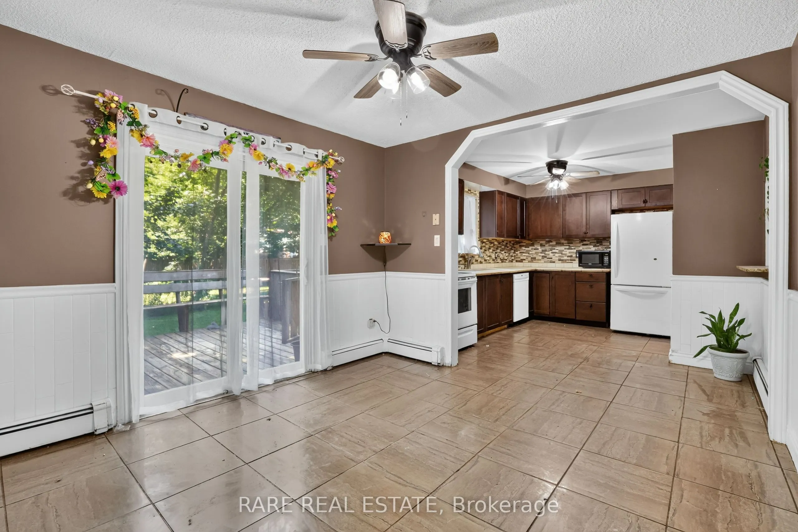 14 Pineway Court