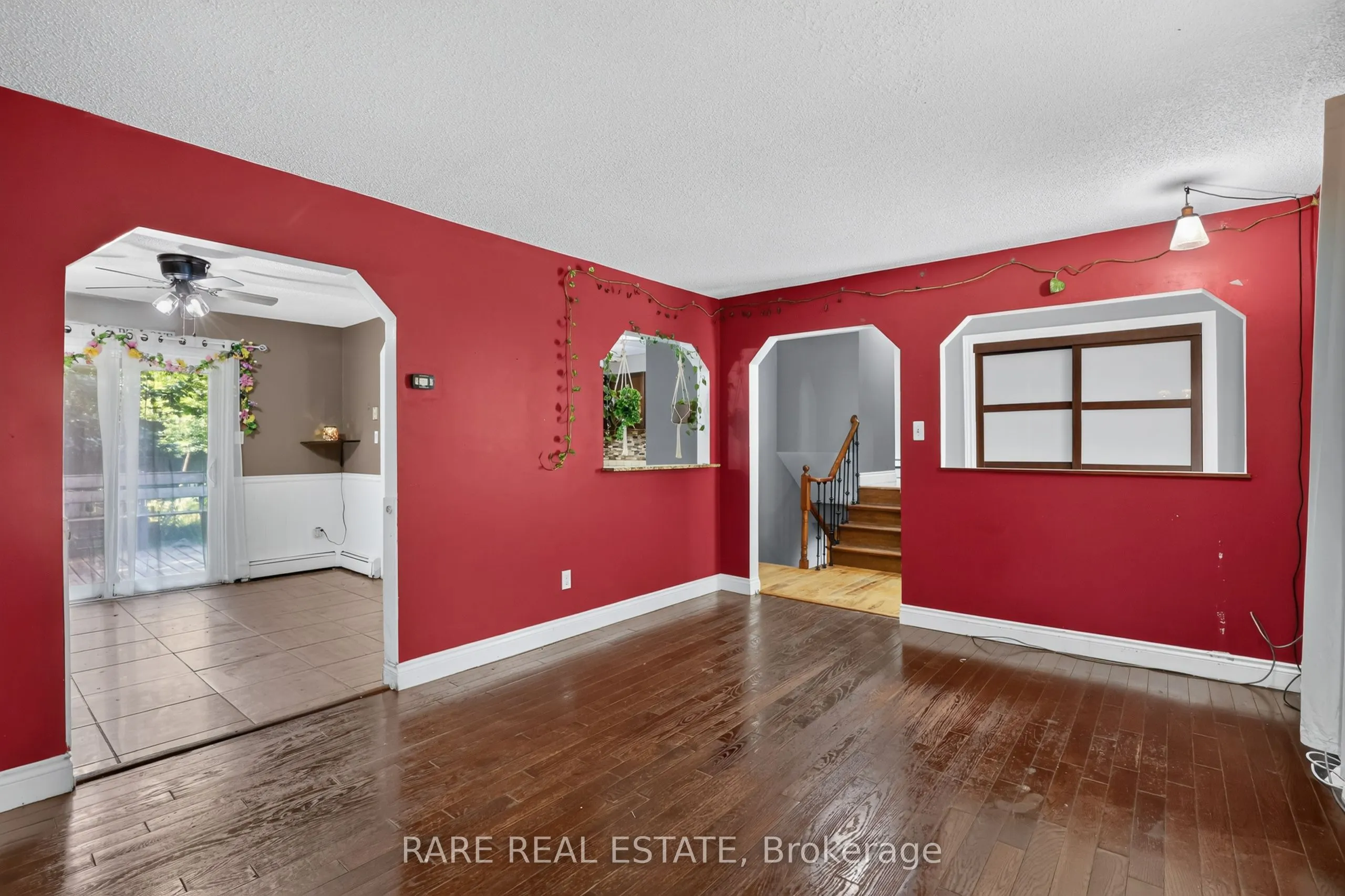 14 Pineway Court