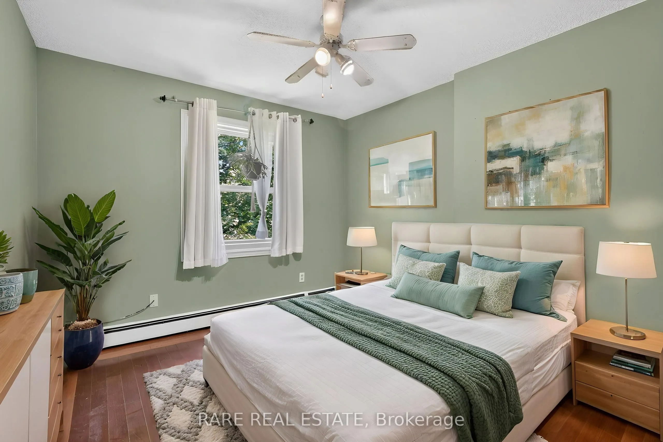 14 Pineway Court