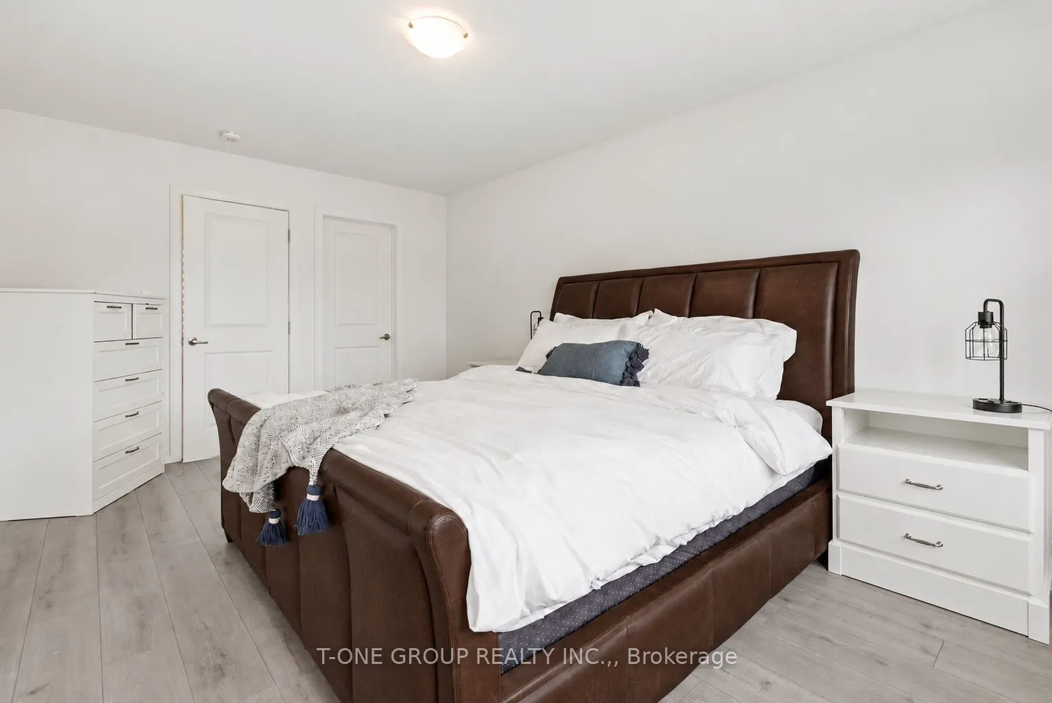 148 Blue Forest Crescent