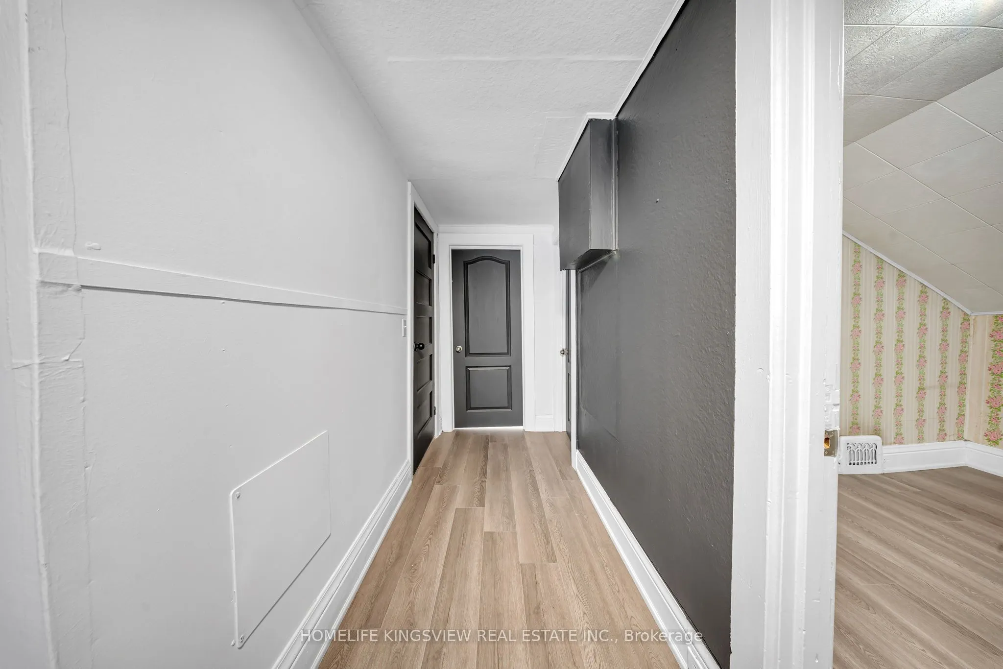 506 West Street S