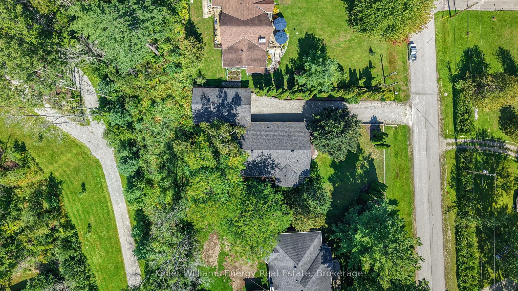 60 Bayside Avenue