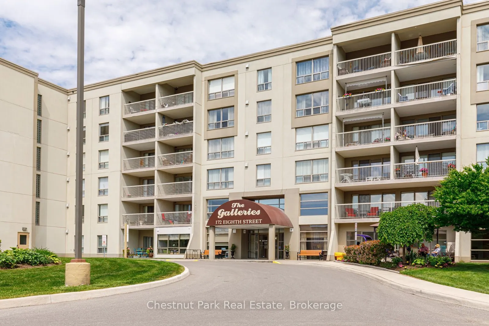 172 Eighth Street #209