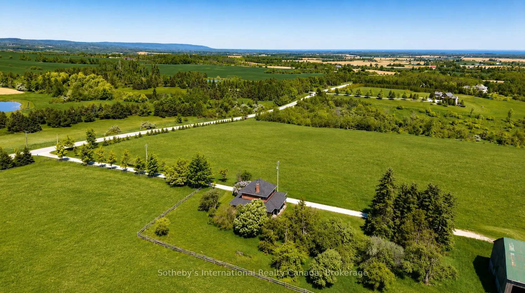 1943 Fairgrounds Road S