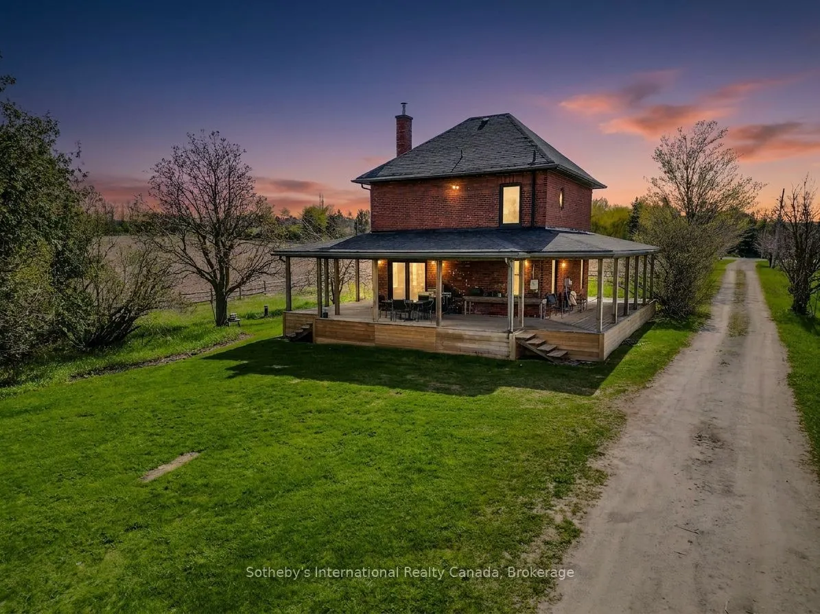 1943 Fairgrounds Road S