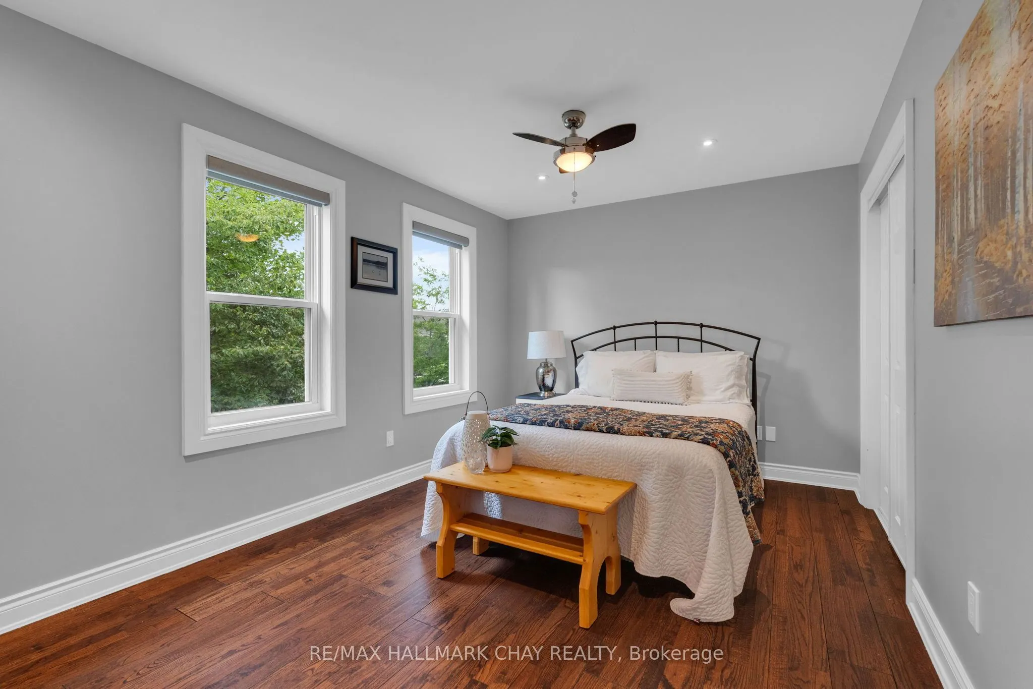 9 Bridle Path