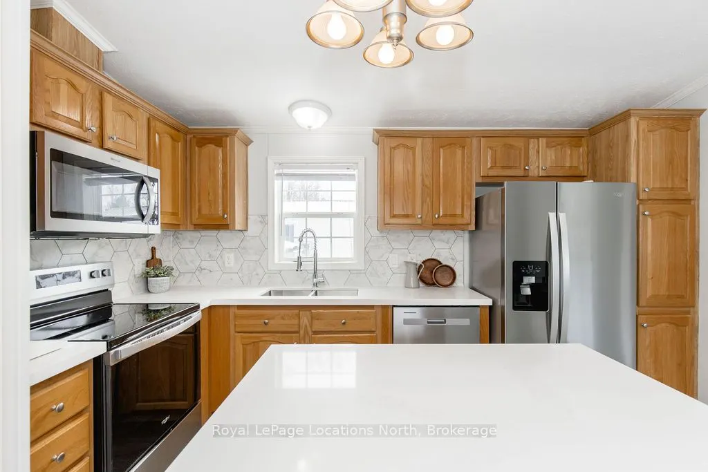 89 GEORGIAN GLEN Drive