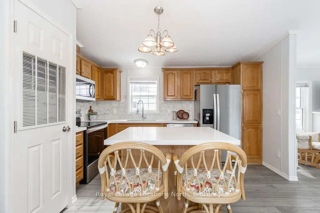89 GEORGIAN GLEN Drive
