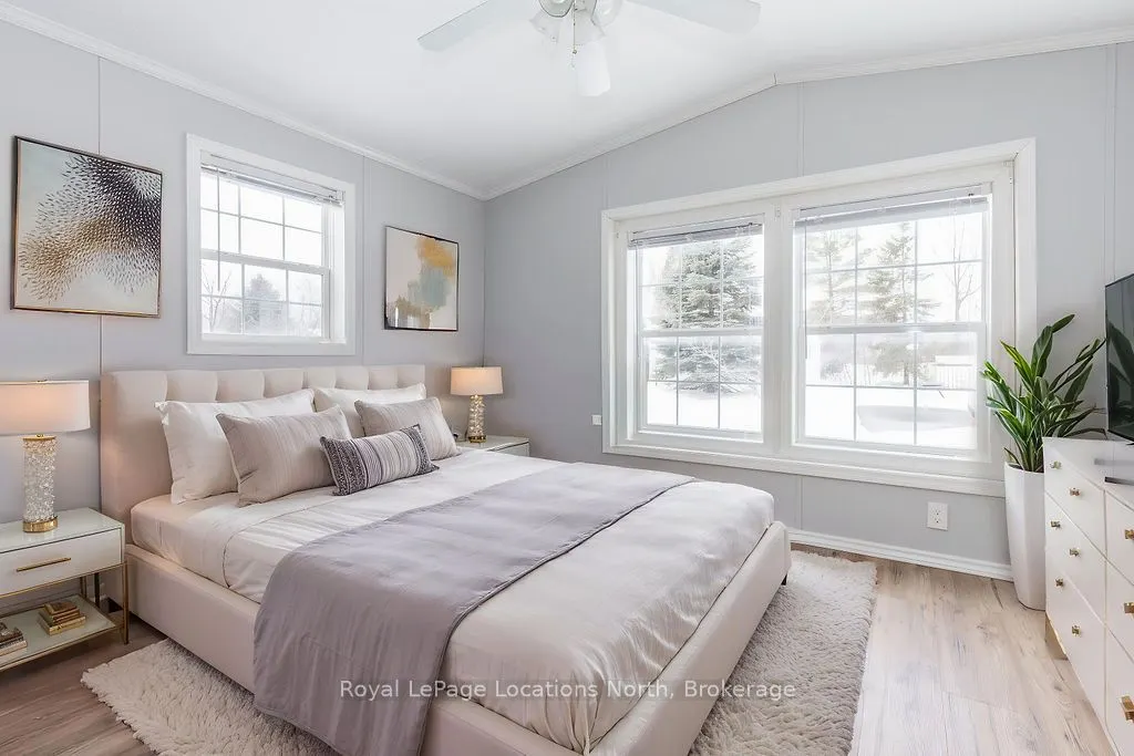 89 GEORGIAN GLEN Drive
