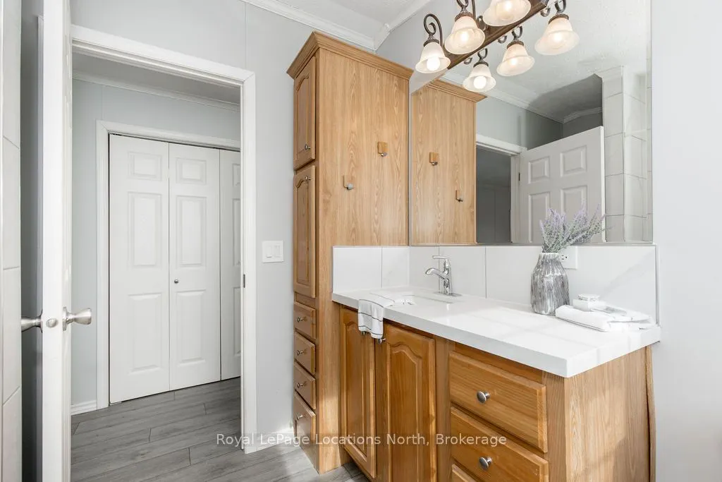 89 GEORGIAN GLEN Drive