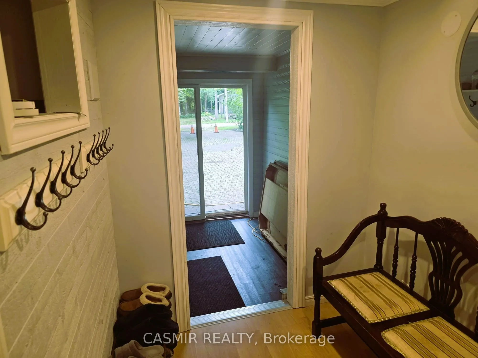 2148 CHAMPLAIN Road