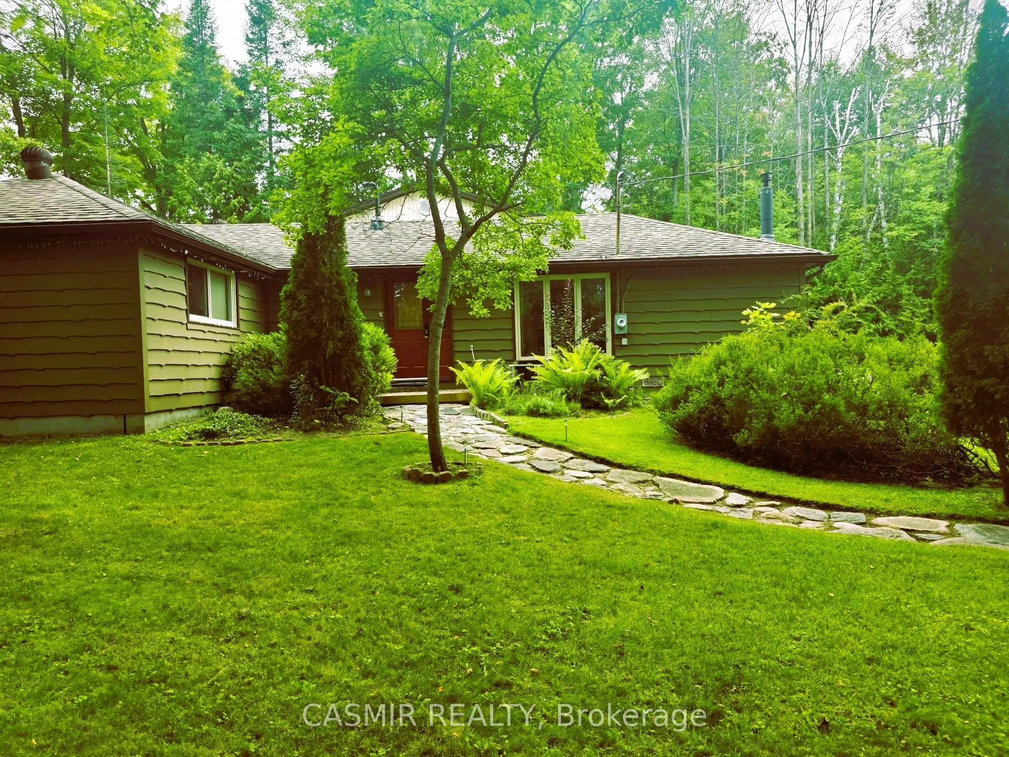 2148 CHAMPLAIN Road