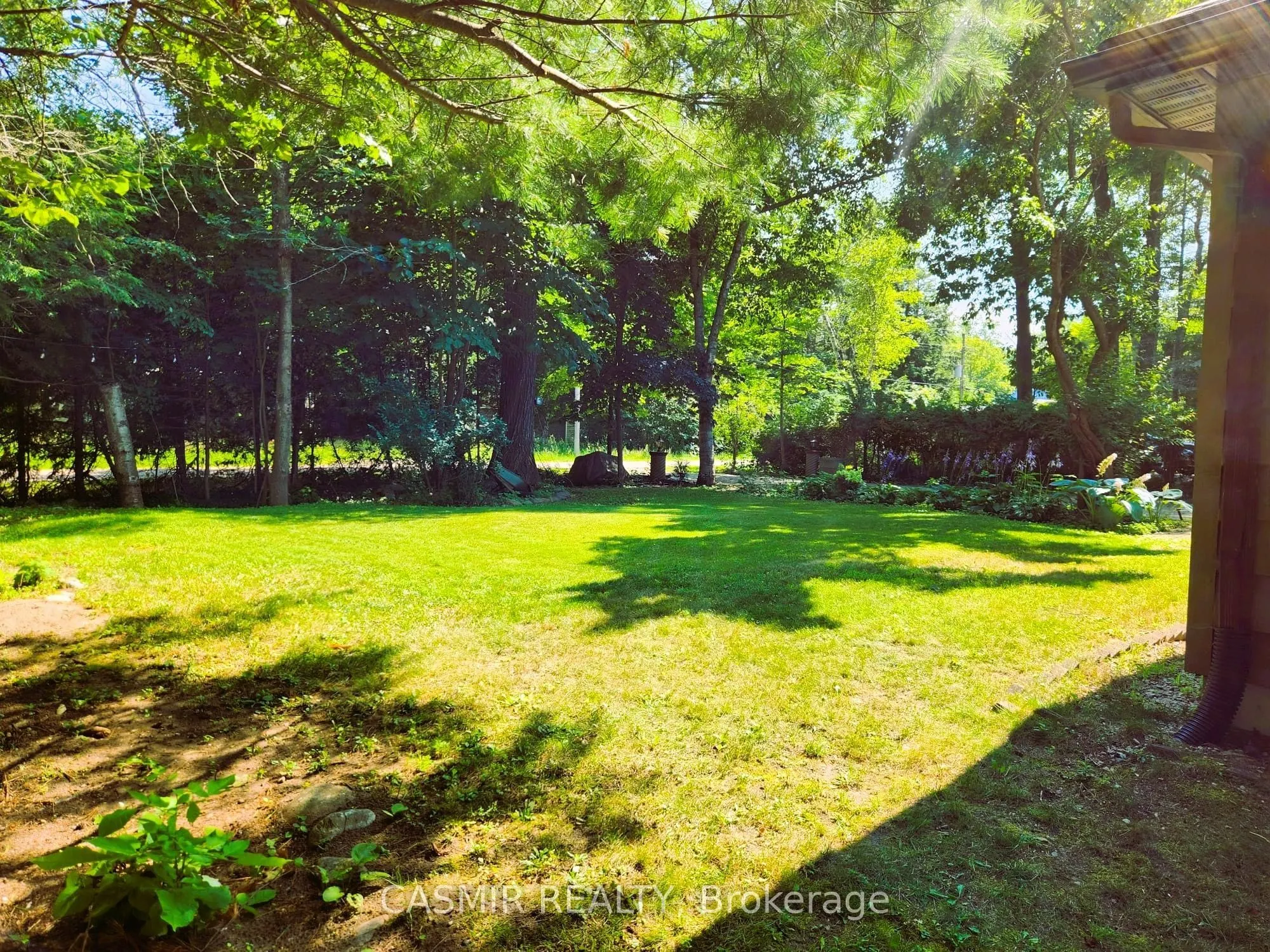 2148 CHAMPLAIN Road