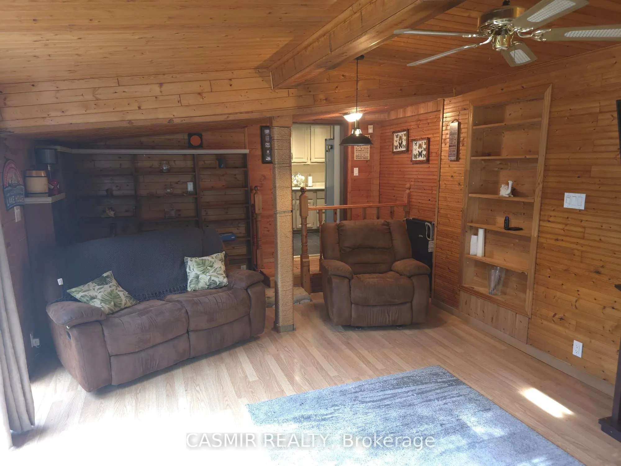 2148 CHAMPLAIN Road