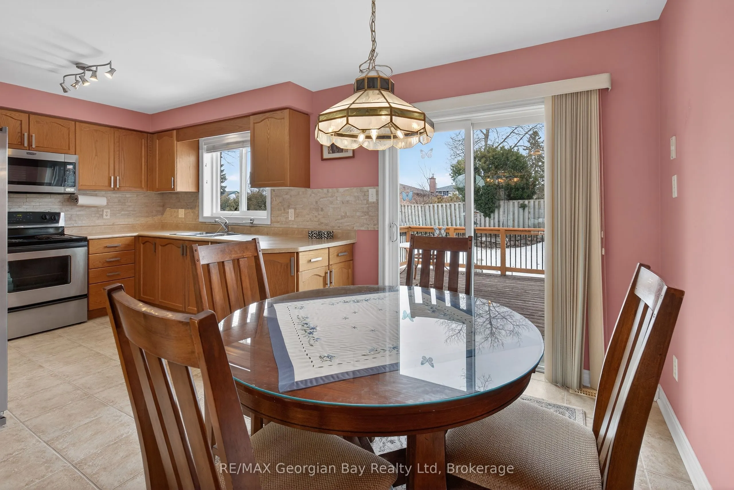 495 Shewfelt Crescent