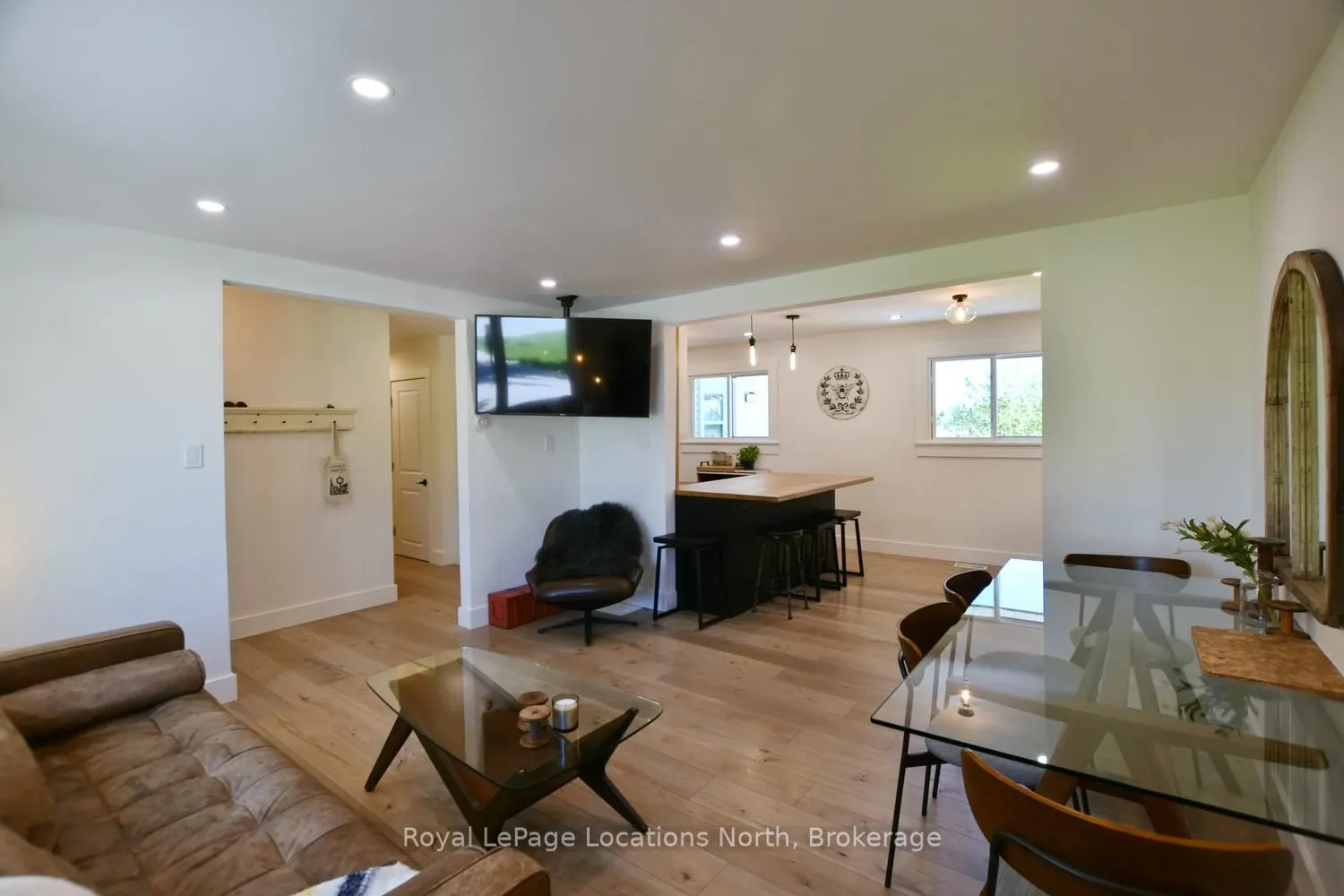 56 BATTEAUX Road