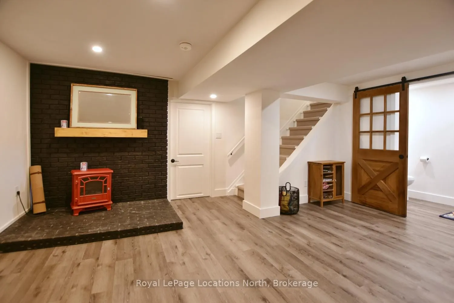 56 BATTEAUX Road